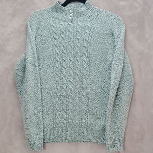 JENNIFER MOORE | MEDIUM WOMENS | LONG SLEEVE SWEATER in MINT GREEN